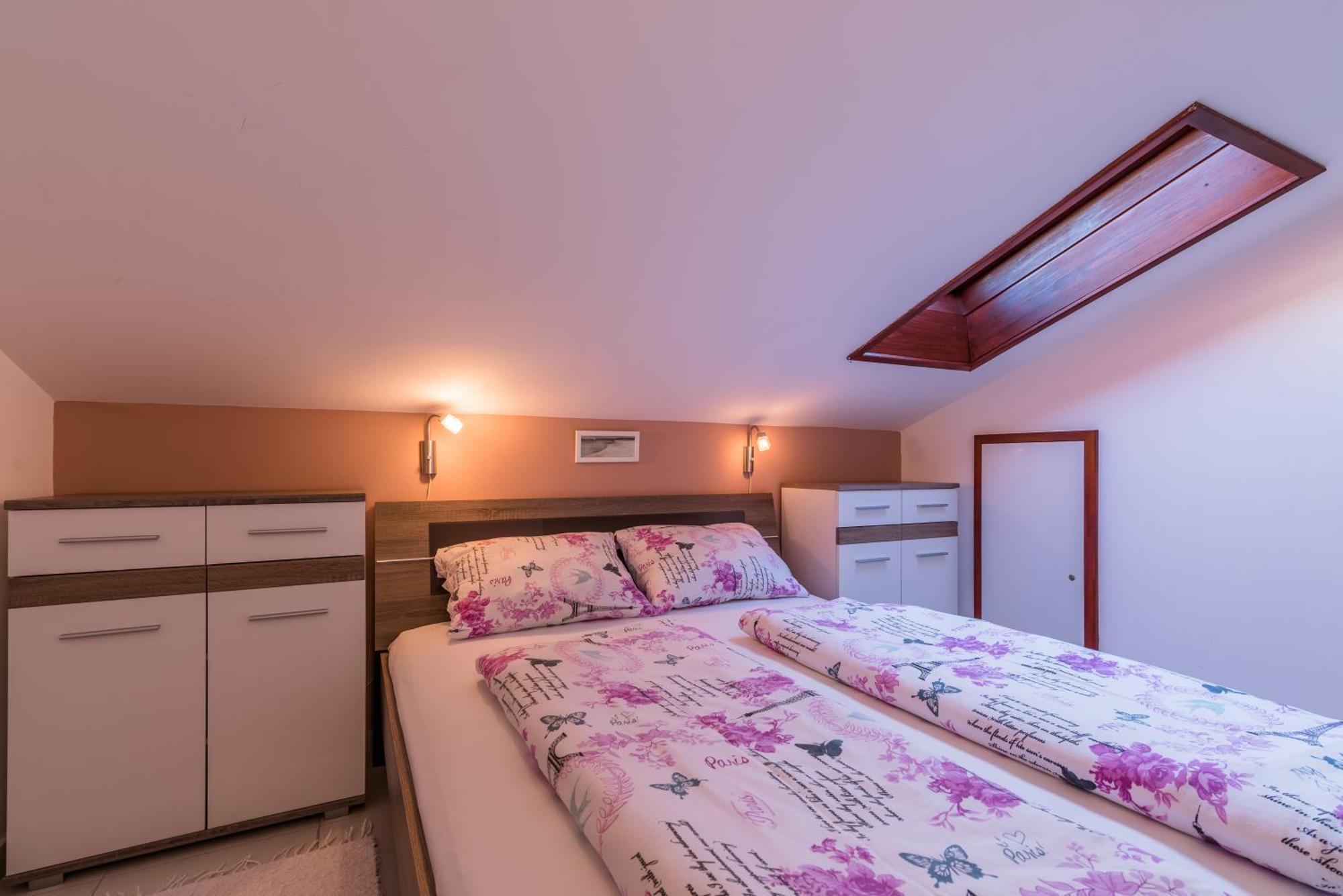 Bed and Breakfast Pansion Dujmovic Malinska Pokoj fotografie