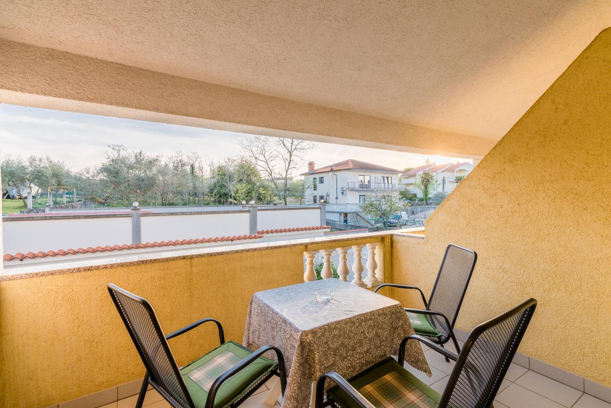 Bed and Breakfast Pansion Dujmovic Malinska Pokoj fotografie